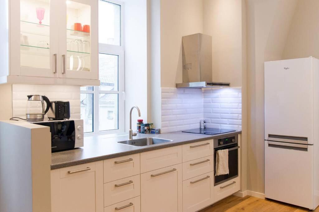 Modern & Spacious 80M2 Apartment In Riga Old Town Extérieur photo